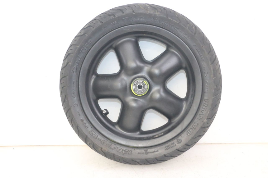 photo de FRONT RIM AND TIRE YAMAHA YP MAJESTY 125 (2002 - 2006)