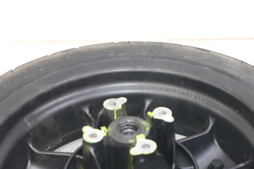 photo de FRONT RIM AND TIRE YAMAHA YP MAJESTY 125 (2002 - 2006)