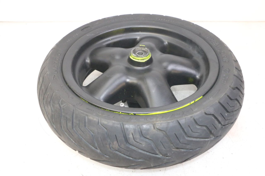 photo de FRONT RIM AND TIRE YAMAHA YP MAJESTY 125 (2002 - 2006)