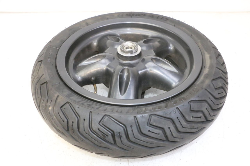 photo de FRONT RIM AND TIRE YAMAHA YP MAJESTY 125 (2007 - 2010)