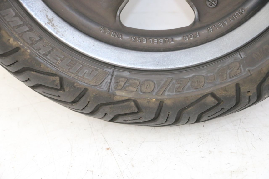 photo de FRONT RIM AND TIRE YAMAHA YP MAJESTY 125 (2007 - 2010)