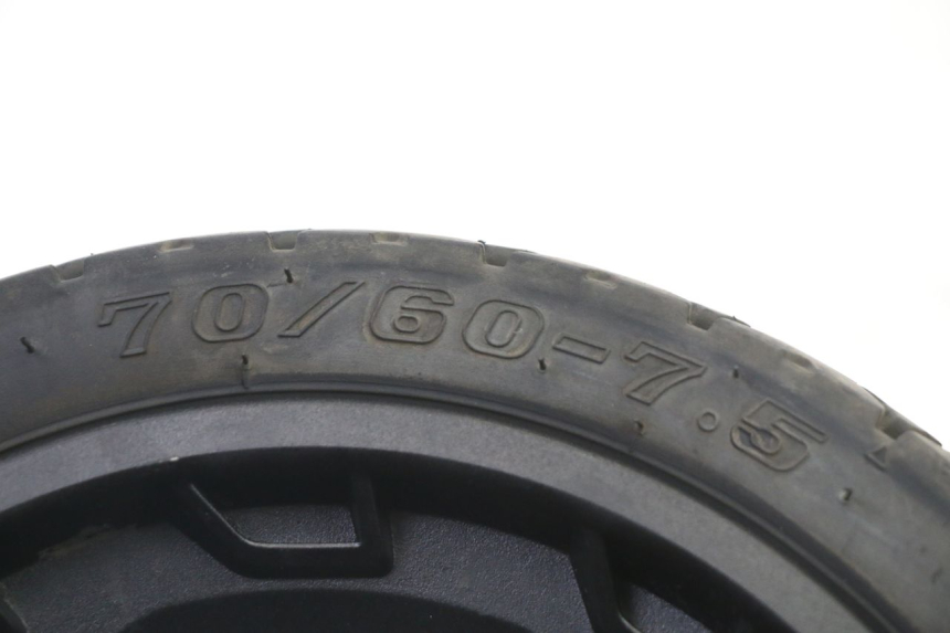photo de FRONT RIM AND TIRE SEGWAY NINEBOT ZT3 PRO 1