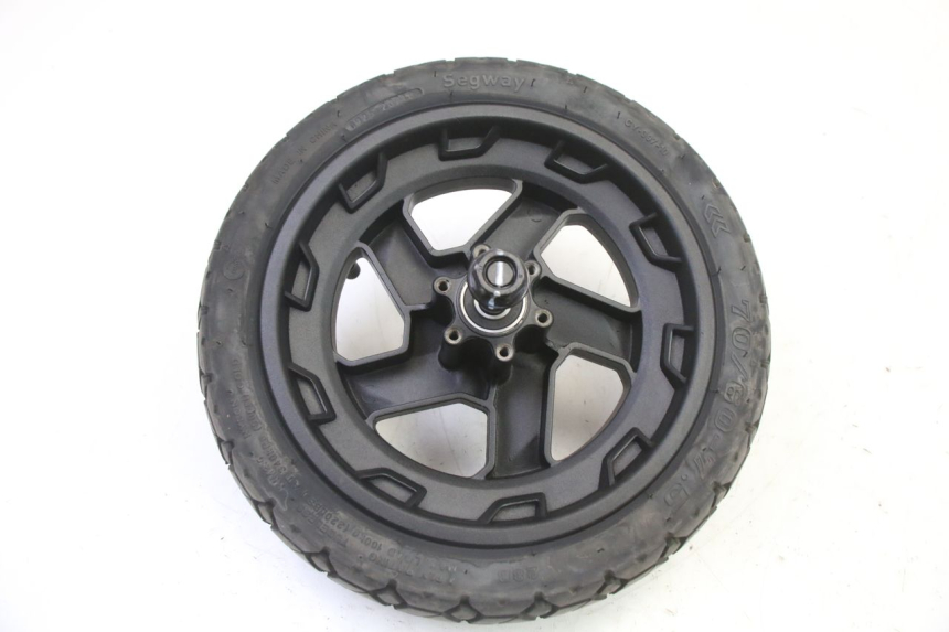 photo de FRONT RIM AND TIRE SEGWAY NINEBOT ZT3 PRO 1