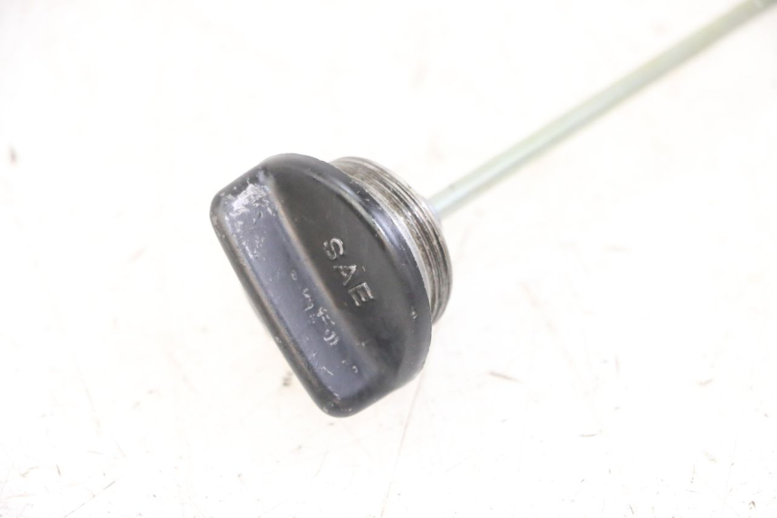 photo de ENGINE OIL LEVEL SUZUKI GS GSE 500 (2001 - 2003)