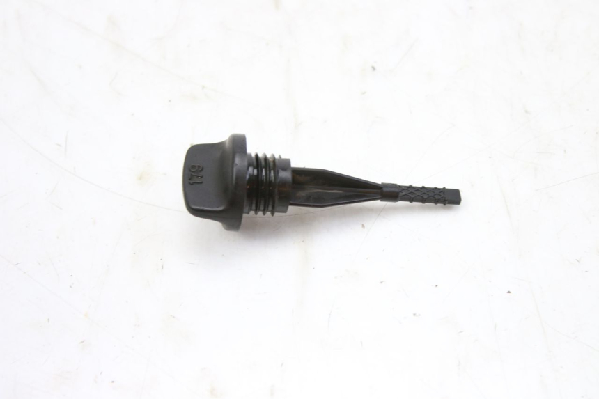 photo de ENGINE OIL DIPSTICK HONDA CBF 500 (2004 - 2007)