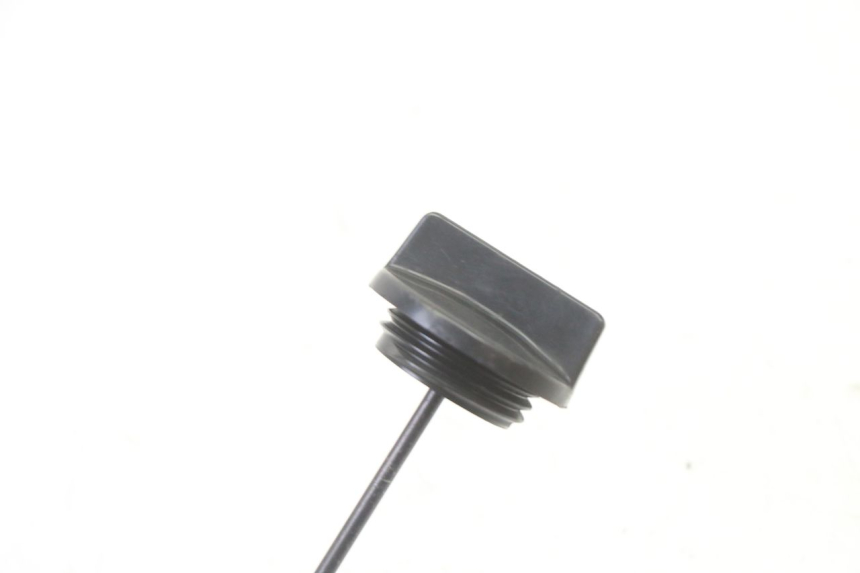 photo de ENGINE OIL LEVEL TRIUMPH SPRINT 900 (1995 - 1998)