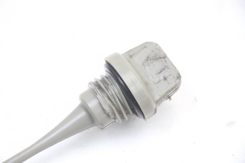 photo de ENGINE OIL DIPSTICK YAMAHA PW 80 (1983 - 2014)