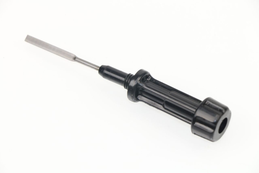 photo de ENGINE OIL LEVEL YAMAHA YZF R6 600 (1999 - 2001)