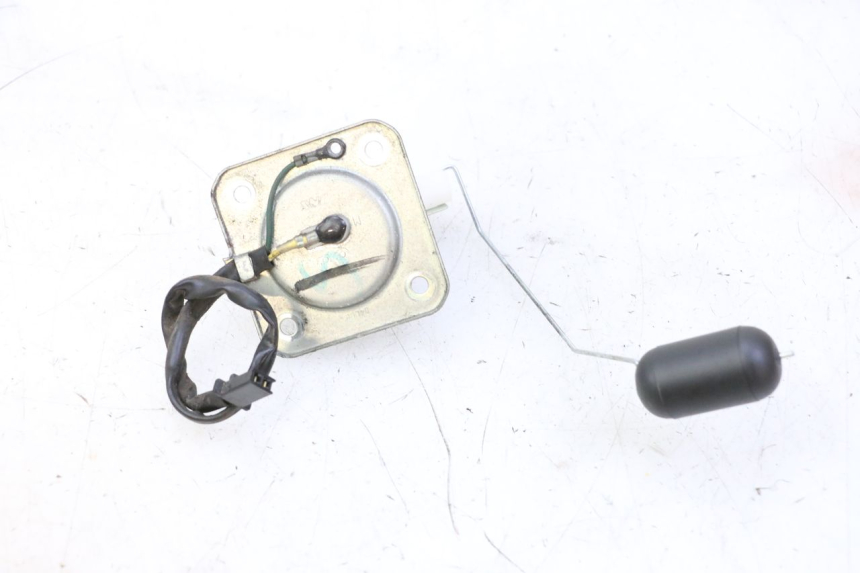 photo de FUEL TANK LEVEL HONDA CBF 125 (2009 - 2015)