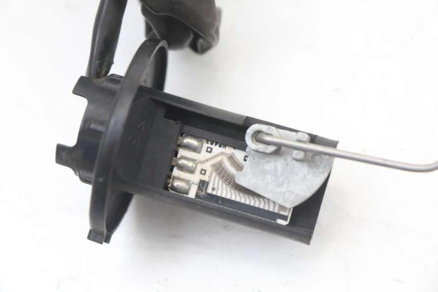 photo de FUEL TANK GAUGE HONDA FES PANTHEON 2T 125 (1998 - 2002)