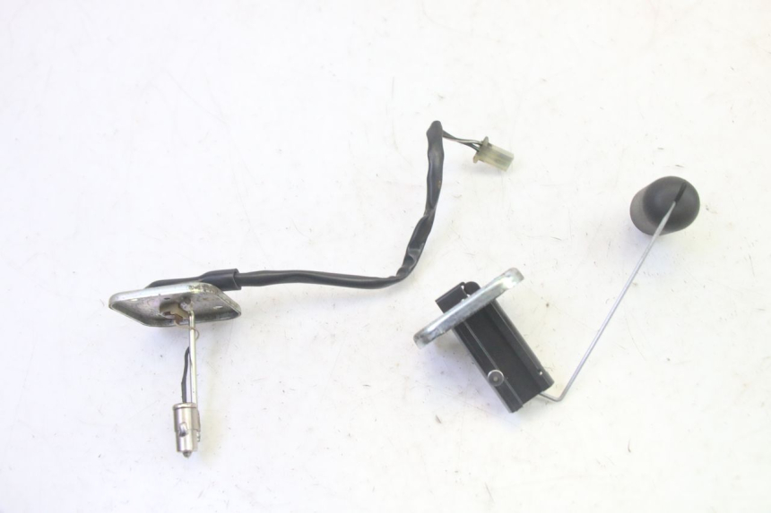 photo de FUEL TANK GAUGE PIAGGIO FLY 4T 50 (2013 - 2017) - Main view