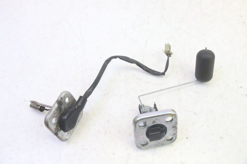 photo de FUEL TANK GAUGE PIAGGIO FLY 4T 50 (2013 - 2017) - Component detail