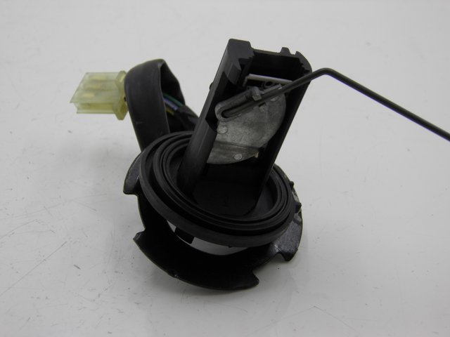 photo de FUEL TANK LEVEL HONDA SH 125 (2001 - 2003)