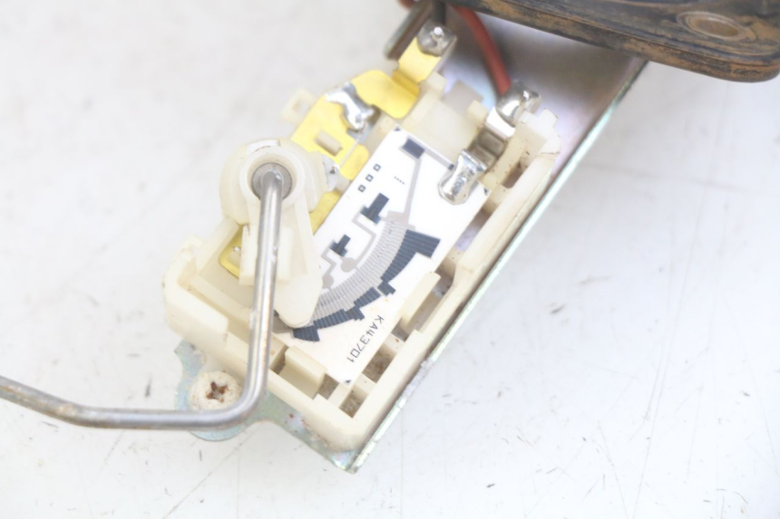 photo de FUEL TANK GAUGE KAWASAKI Z 750 (2007 - 2013)