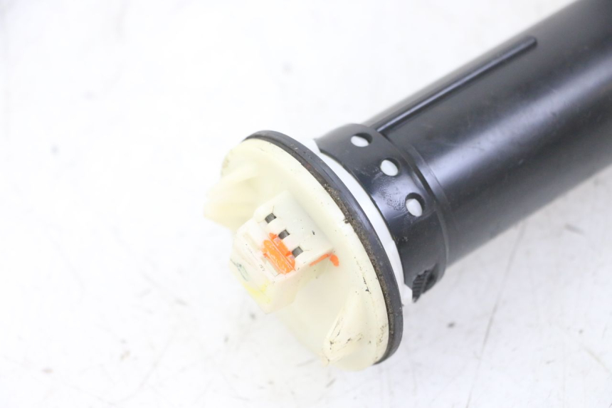 photo de FUEL TANK GAUGE PIAGGIO MP3 LT 400 (2007 - 2012)