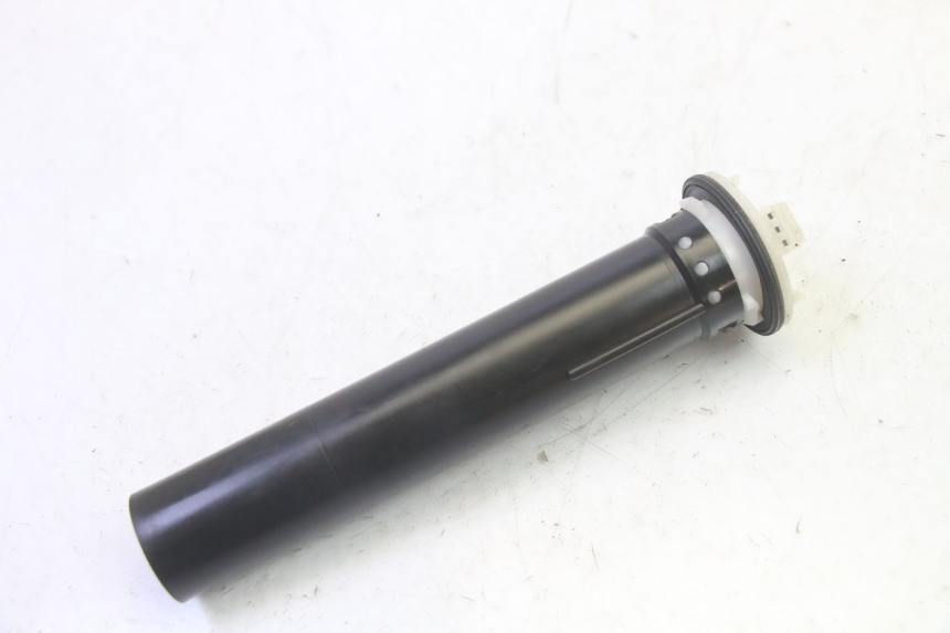 photo de FUEL TANK GAUGE PIAGGIO MP3 RL 250 (2007 - 2010) - Alternative perspective
