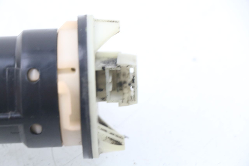 photo de FUEL TANK GAUGE PIAGGIO X8 125 (2004 - 2007)