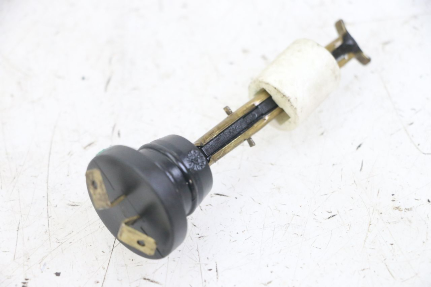 photo de OIL TANK DIPSTICK MBK BOOSTER SPIRIT NAKED 50 (2004 - 2017)