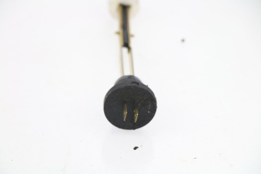 photo de OIL TANK DIPSTICK PEUGEOT ELYSTAR 50 (2002 - 2014)