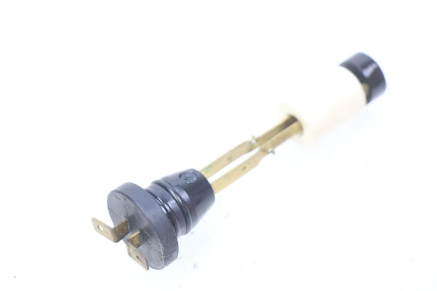 photo de OIL RESERVOIR DIPSTICK PEUGEOT FOX 50 (1995 - 2003)