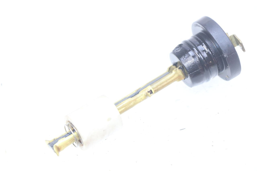 photo de OIL RESERVOIR DIPSTICK MBK BOOSTER SPIRIT 50 (2004 - 2017)