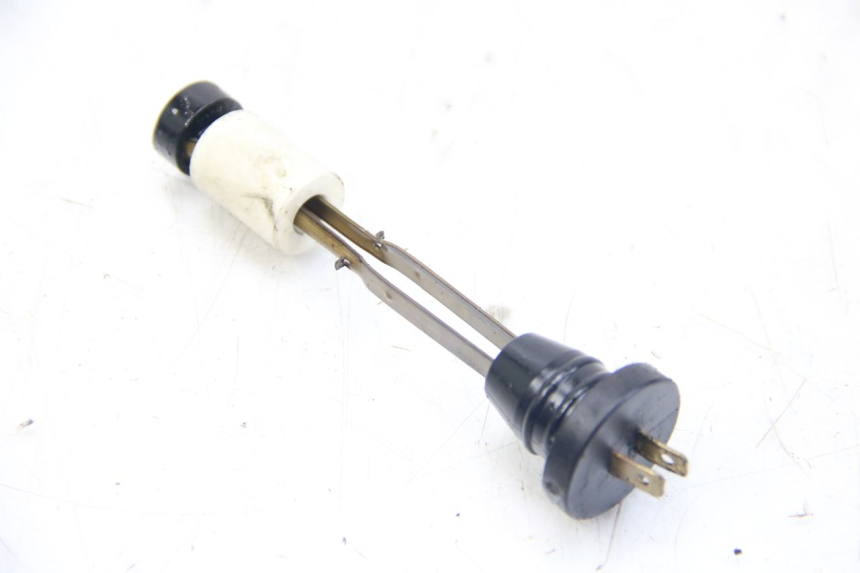photo de OIL TANK DIPSTICK MBK FLIPPER 50 (2004 - 2012)