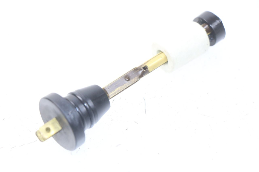 photo de OIL RESERVOIR DIPSTICK MBK OVETTO 50 (1998 - 2007)