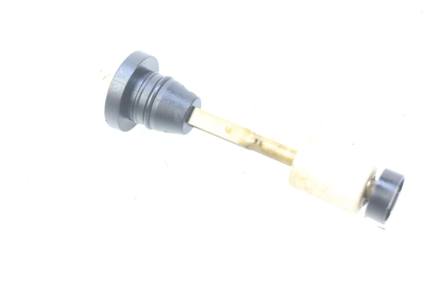 photo de OIL RESERVOIR DIPSTICK MBK OVETTO 50 (1998 - 2007)