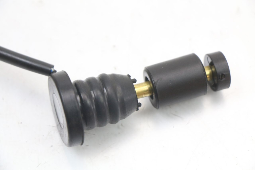 photo de OIL RESERVOIR DIPSTICK PEUGEOT KISBEE 2T 50 (2018 - 2022)