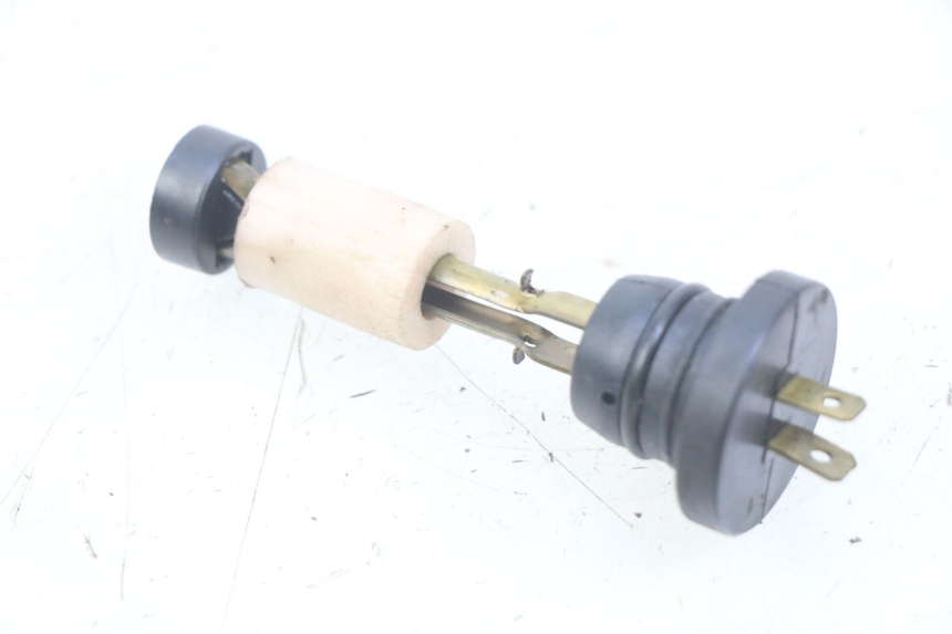photo de OIL RESERVOIR DIPSTICK PEUGEOT ZENITH 50 (1994 - 1999)