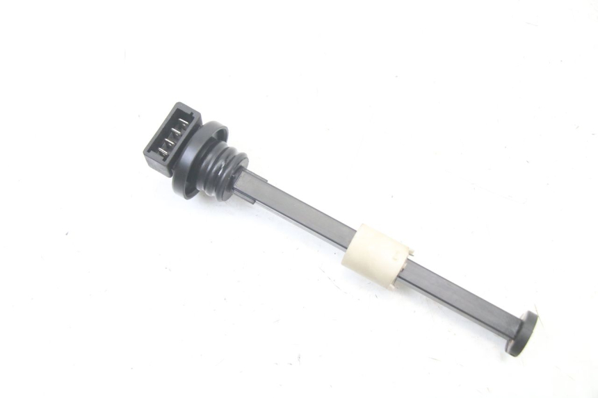 photo de OIL TANK DIPSTICK PIAGGIO VESPA LX 2T 50 (2005 - 2013)