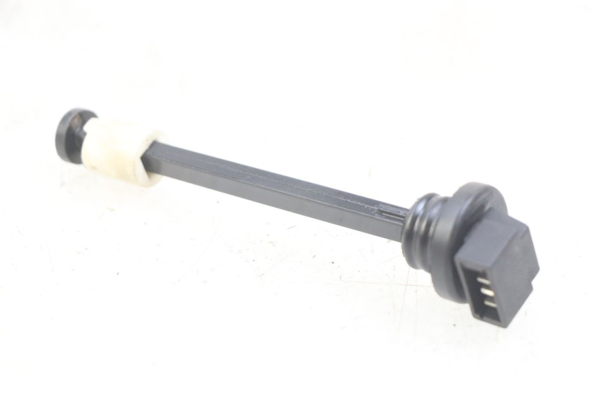 photo de OIL RESERVOIR DIPSTICK PIAGGIO VESPA S 2T 50 (2007 - 2014)