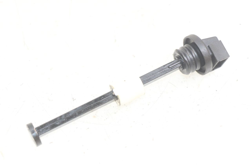 photo de OIL RESERVOIR DIPSTICK PIAGGIO VESPA S 2T 50 (2007 - 2014)