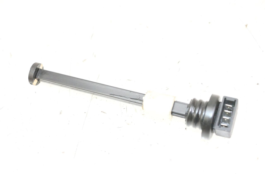 photo de OIL RESERVOIR DIPSTICK PIAGGIO VESPA S 2T 50 (2007 - 2014)