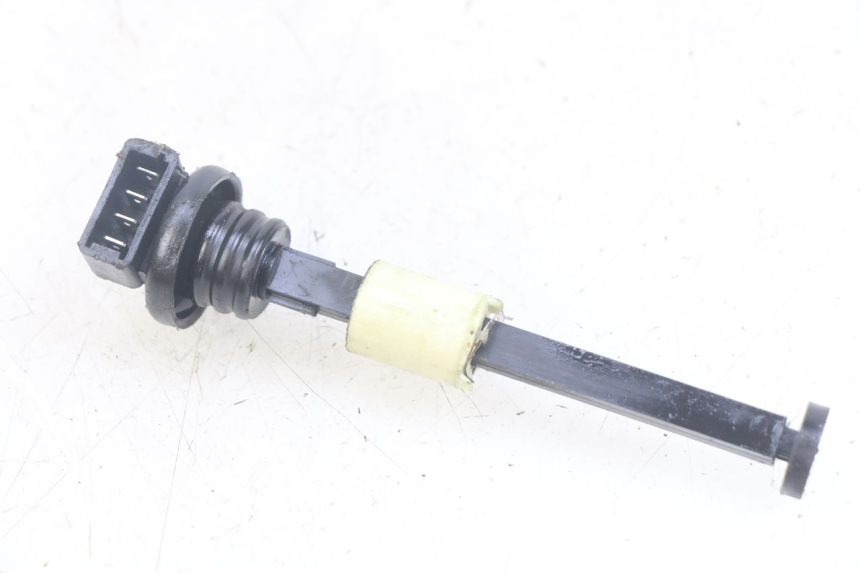 photo de OIL RESERVOIR DIPSTICK PIAGGIO ZIP 2T 50 (2009 - 2019)