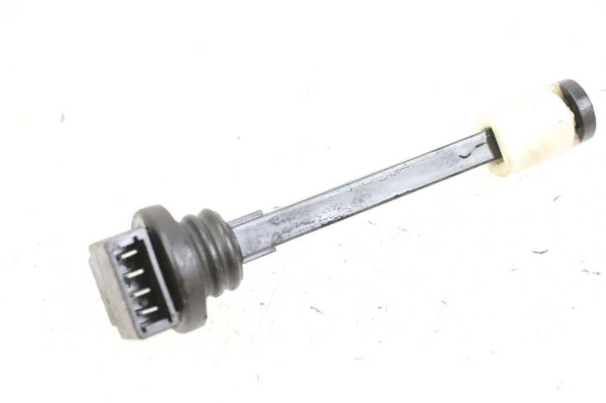 photo de OIL RESERVOIR DIPSTICK PIAGGIO ZIP 2T 50 (2009 - 2019) - Main view