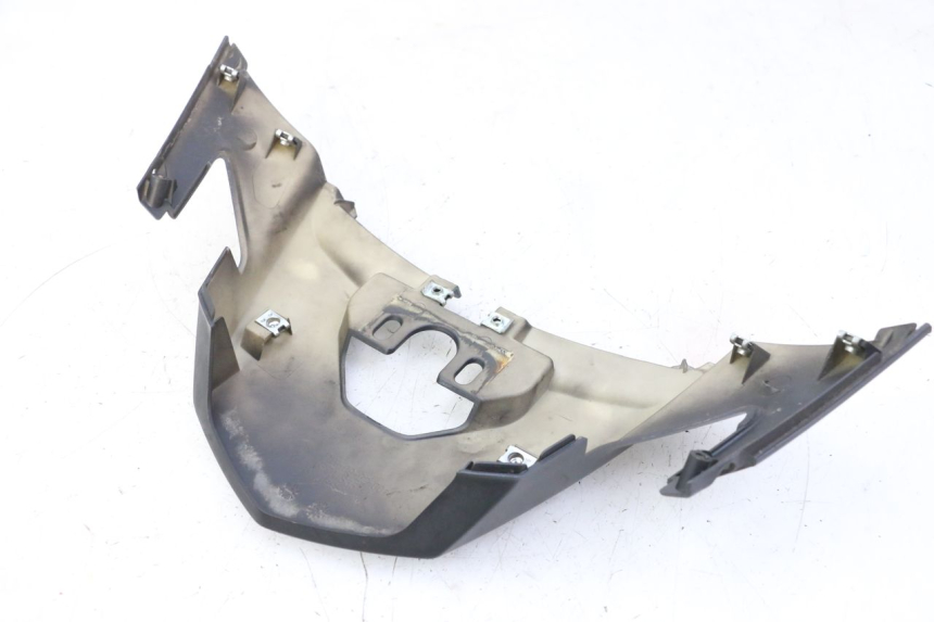 photo de REAR MIDDLE PANEL QUADRO 4 4D 350 (2015 - 2018)