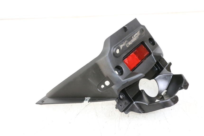 photo de REAR FAIRING JUNCTION KYMCO AGILITY 4T 50 (2018 - 2022)