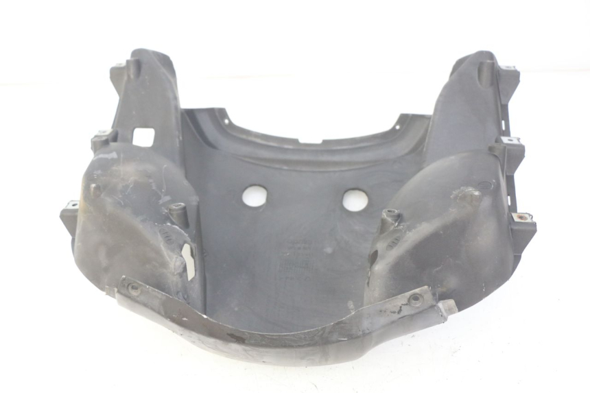 photo de REAR FAIRING JUNCTION APRILIA ATLANTIC 500 (2002 - 2003)