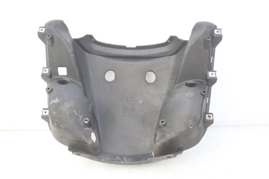 photo de REAR FAIRING JUNCTION APRILIA ATLANTIC 500 (2002 - 2003)