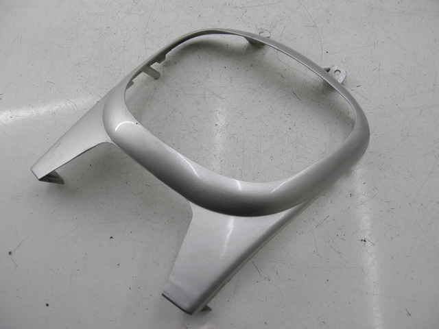 photo de REAR MIDDLE PANEL BENZHOU YY50QT31 VINTAGE 50 (2009 - 2012)
