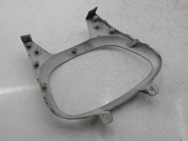 photo de REAR MIDDLE PANEL BENZHOU YY50QT31 VINTAGE 50 (2009 - 2012)