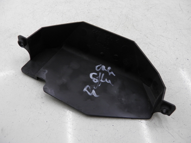 photo de REAR MIDDLE PANEL BMW R RS 1150 (2001 - 2005)