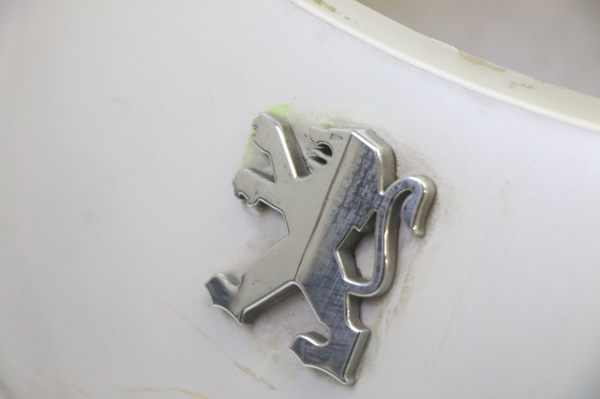 photo de REAR FAIRING JUNCTION PEUGEOT ELYSTAR 50 (2002 - 2014)