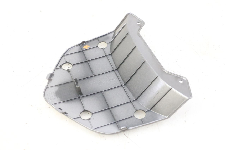 photo de REAR FAIRING JOINING HONDA FORZA ABS 300 (2013 - 2019)