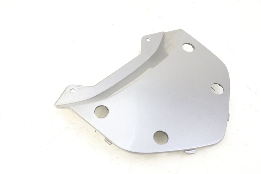 photo de REAR FAIRING JOINING HONDA FORZA ABS 300 (2013 - 2019)