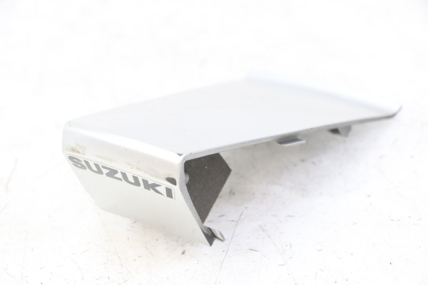 photo de REAR MIDDLE PANEL SUZUKI GS GSE 500 (2001 - 2003)