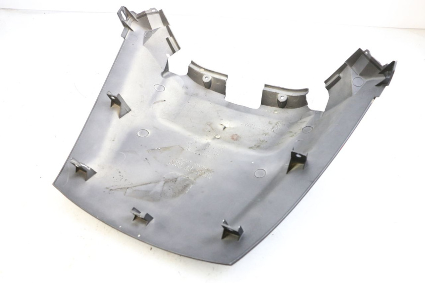 photo de REAR MIDDLE PANEL HONDA FJS SILVER WING SILVERWING 400 (2005 - 2008)