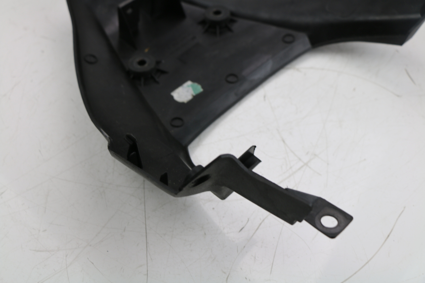 photo de REAR MIDDLE PANEL HONDA XLV VARADERO 125 (2000 - 2006)