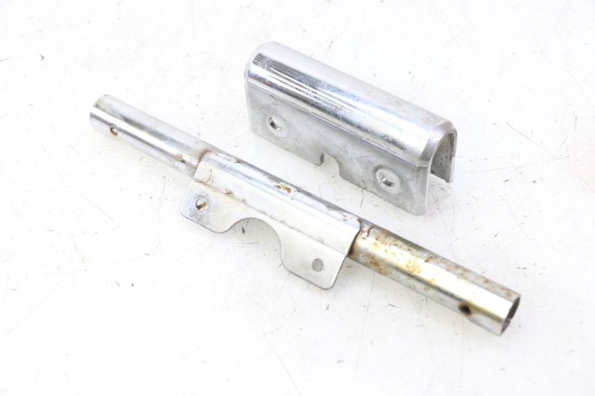 photo de REAR LOWER MIDDLE PANEL HYOSUNG GV AQUILA 125 (2000 - 2004)